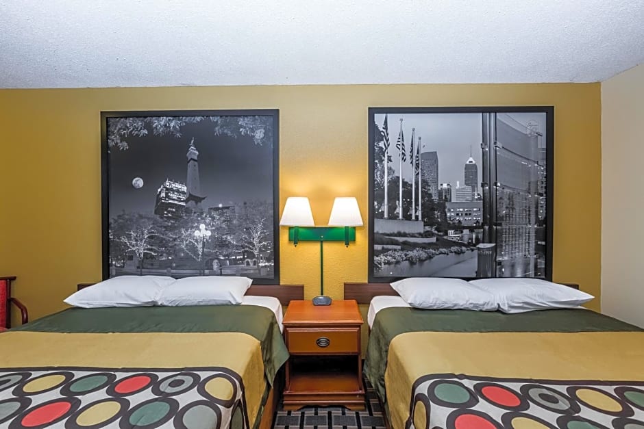 Super 8 by Wyndham Indianapolis-Southport Rd