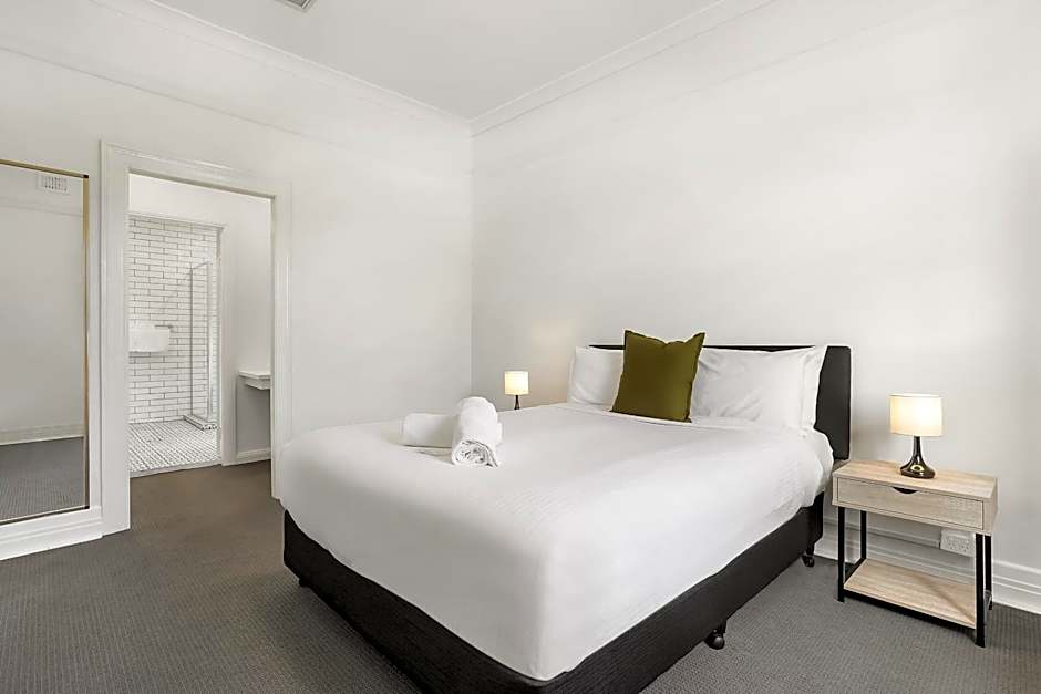 Grand View Hotel