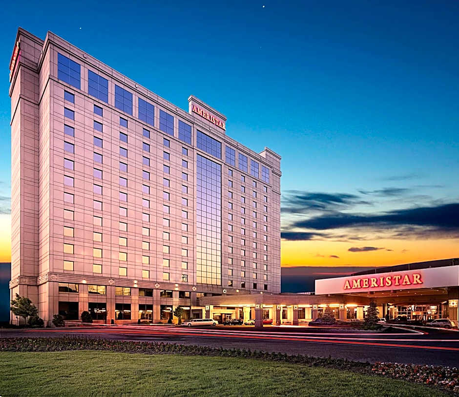 Photo 1 of 15 of Ameristar Casino Hotel