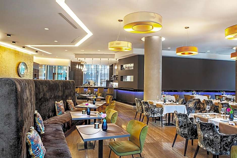 DoubleTree by Hilton Bratislava