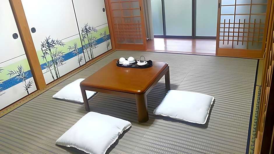 Guest House Nakamura House