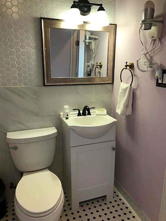 Sugarloaf Mountain Motel