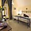 Al Pescatore Hotel & Restaurant