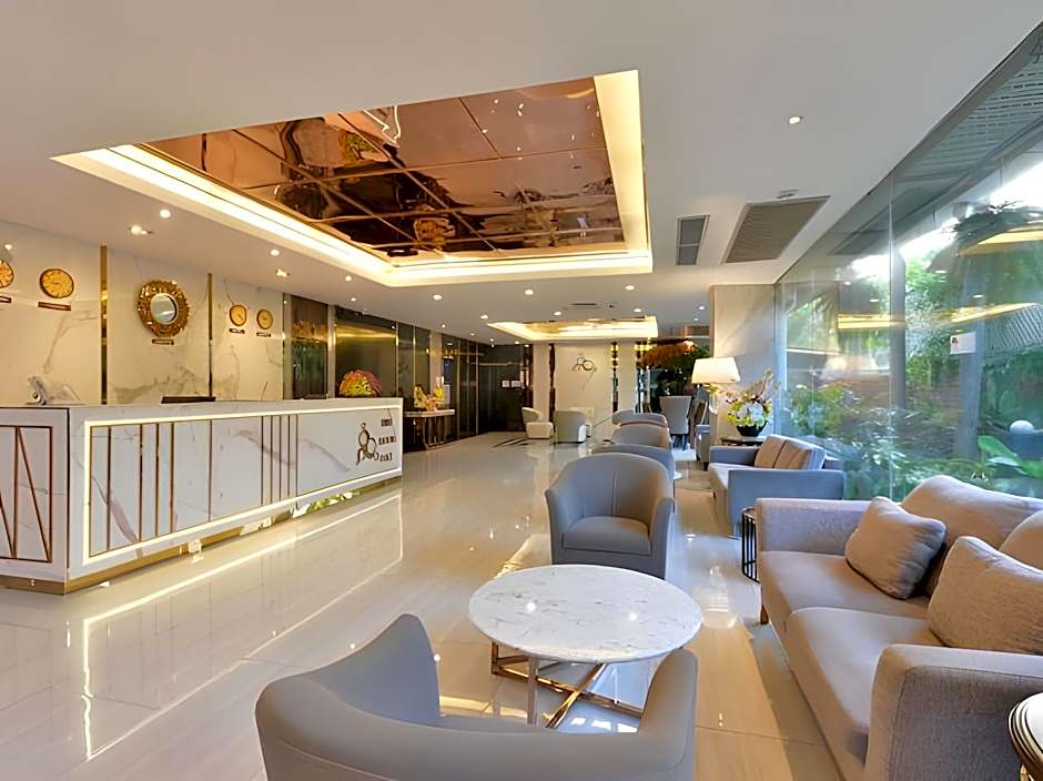 Three Seasons Bangkok