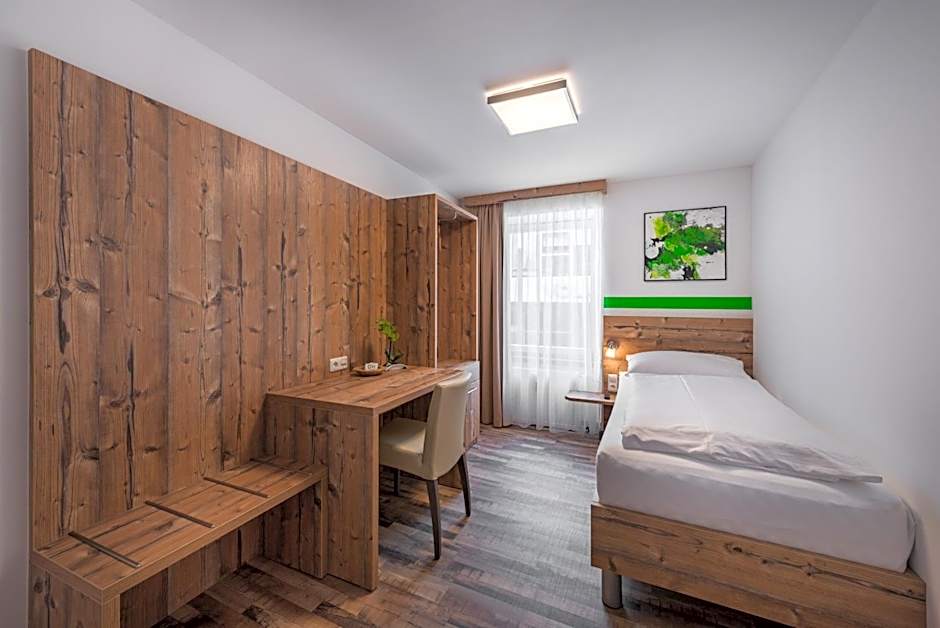 Hotel "City Rooms Wels"