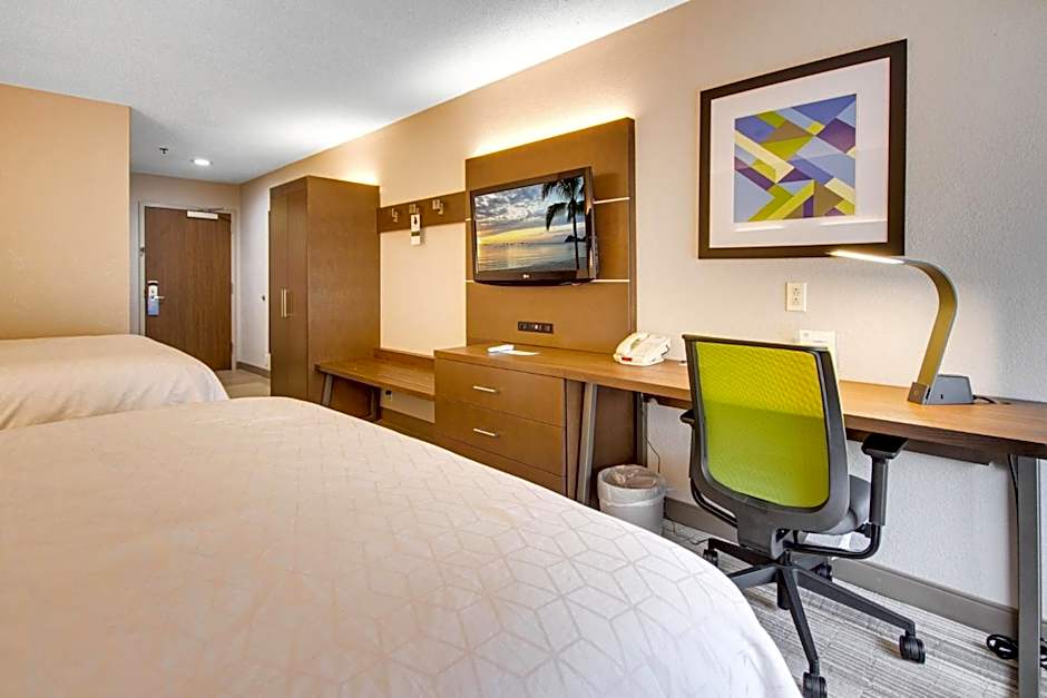 Holiday Inn Express Dublin By IHG