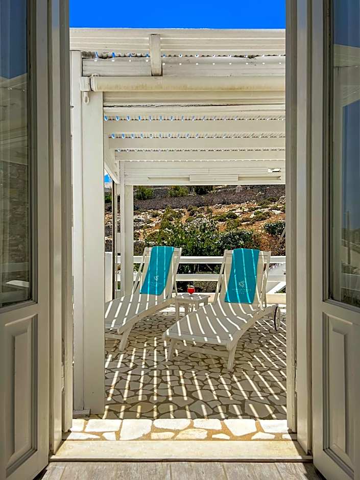 Aspalathras White Hotel – Chora, UT