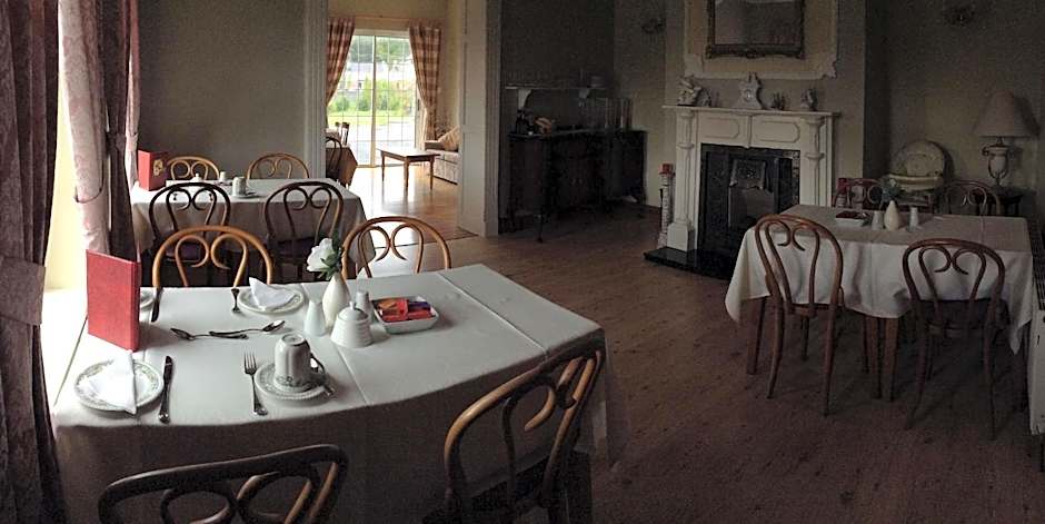 Deerpark Manor Bed and Breakfast