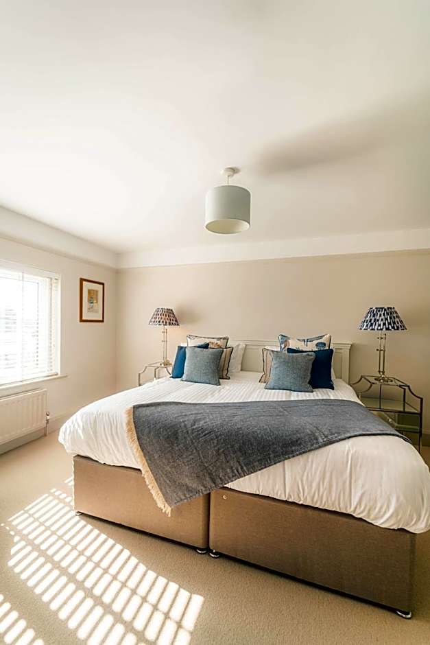 The Seaview, East Preston