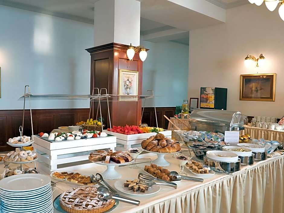 Hotel Savoy