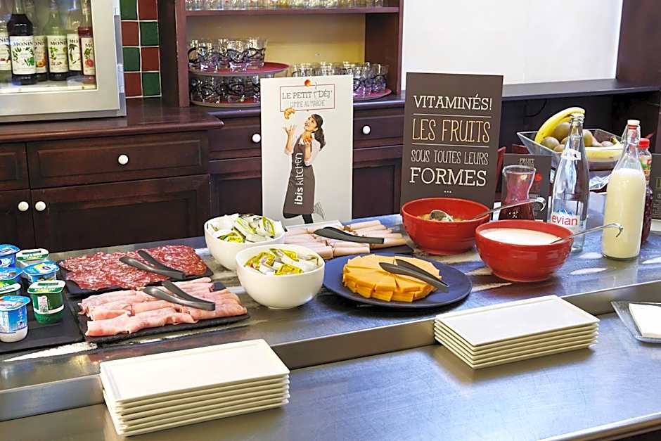 ibis Chartres Ouest Luce