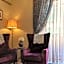 Julina Boutique Living