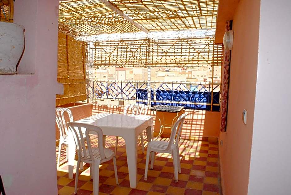 Auberge Restaurant Rooftop Tamazirt