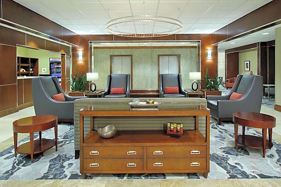 DoubleTree By Hilton Newark