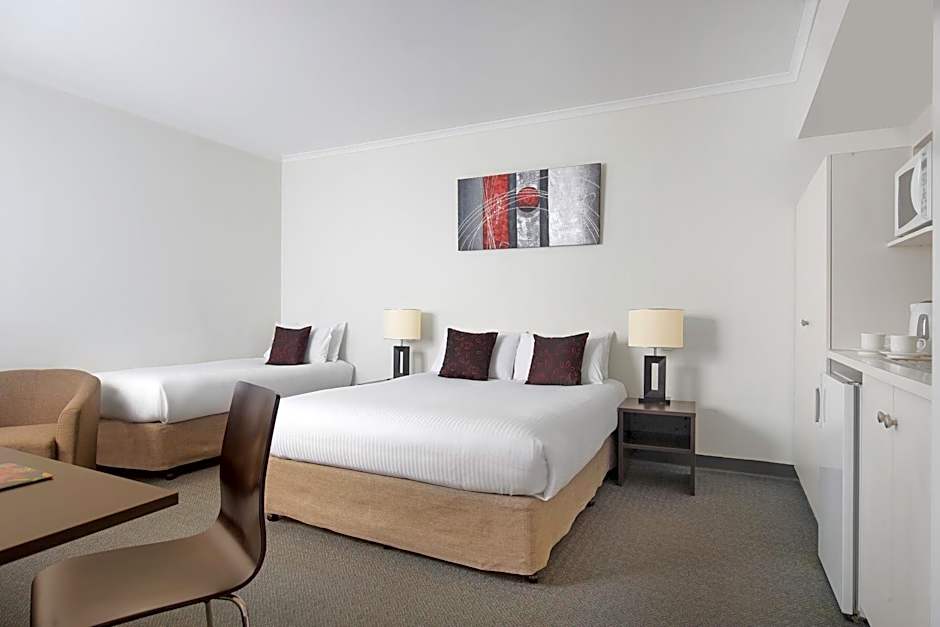 BreakFree Directors Studios