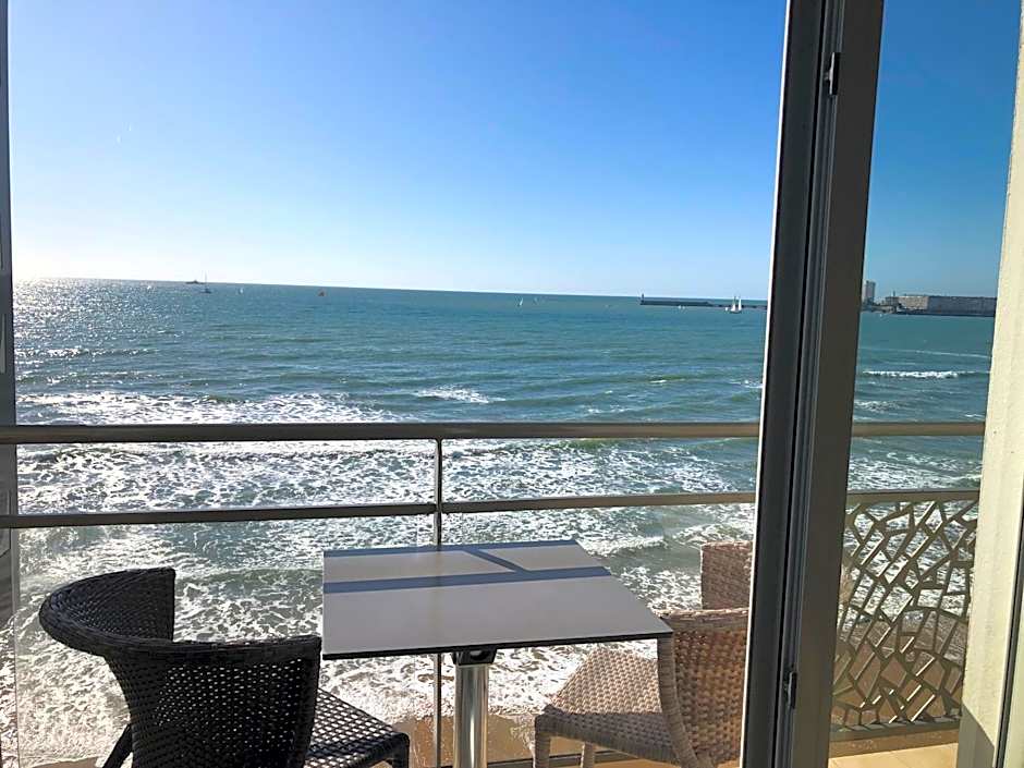 Hotel Les Roches Noires