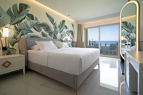 Superior Suite with Sea View
