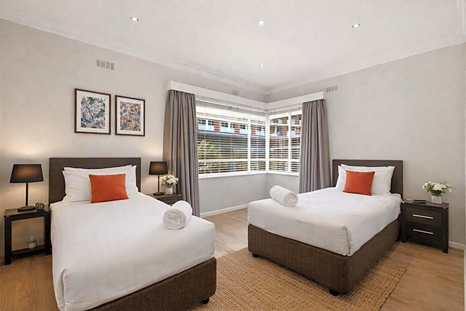 Crest On Barkly Serviced Apartments