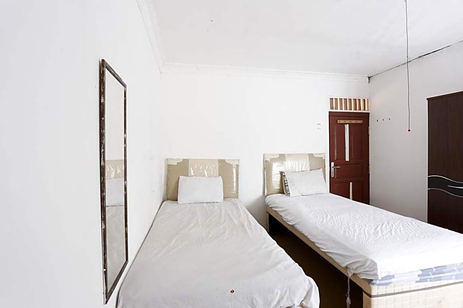 Hotel O Guest House Pandita