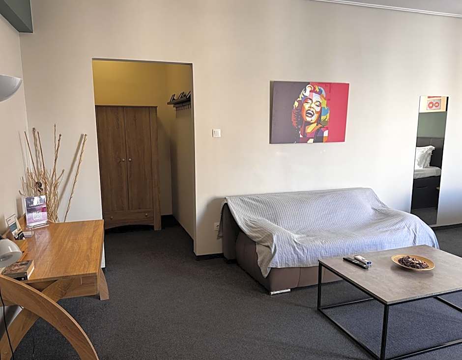 Connect Suites