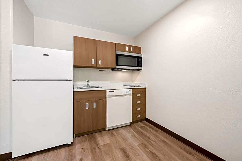 MainStay Suites Raleigh North