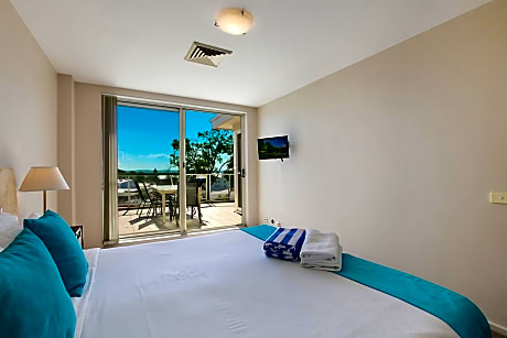 Three-Bedroom Apartment - Penthouse