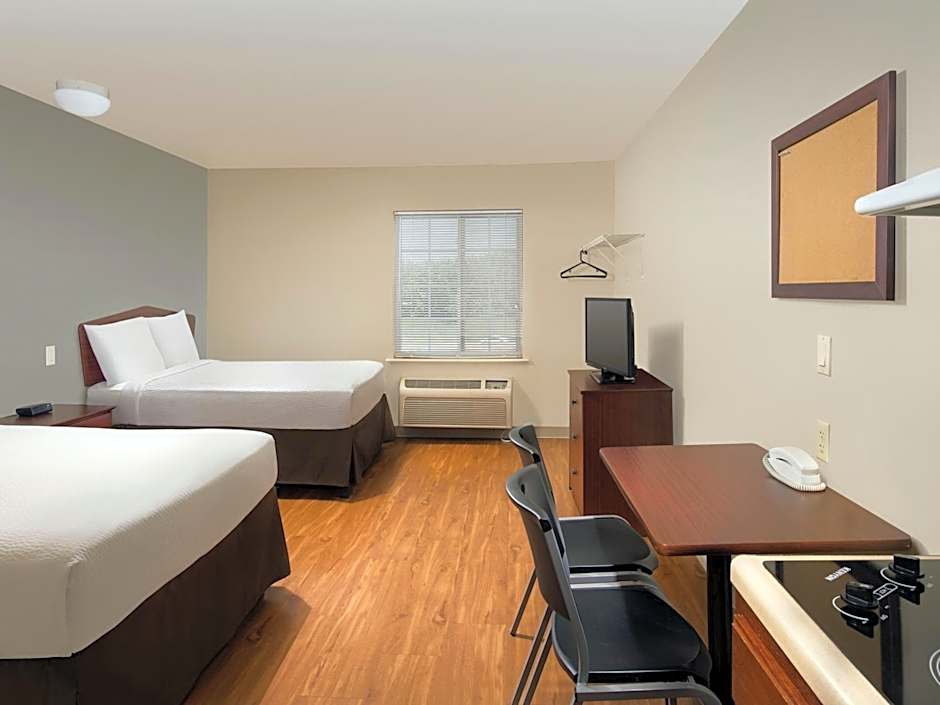 WoodSpring Suites Topeka