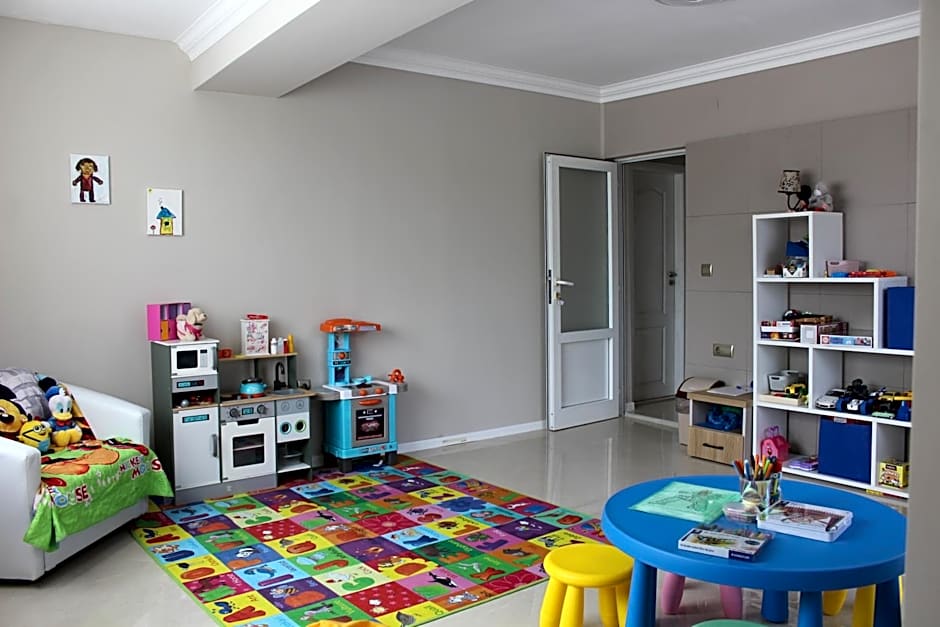 Vemara City Boutique Hotel-free parking