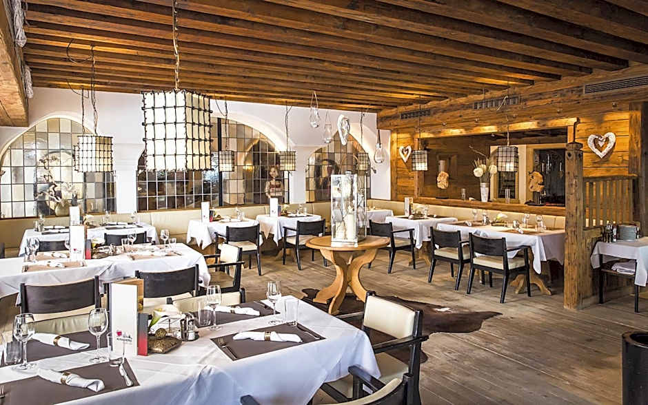 Alpenlove - Adult SPA Hotel