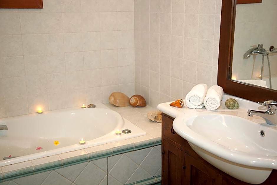 Mylos Hotel Apartments