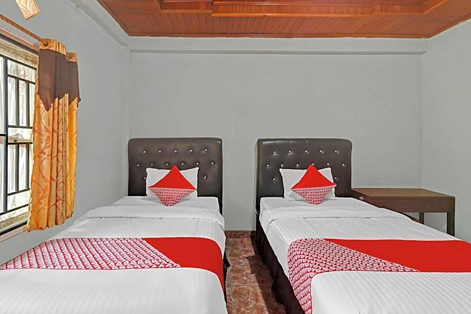 OYO Life 11350O Hotel R Cantika Syariah