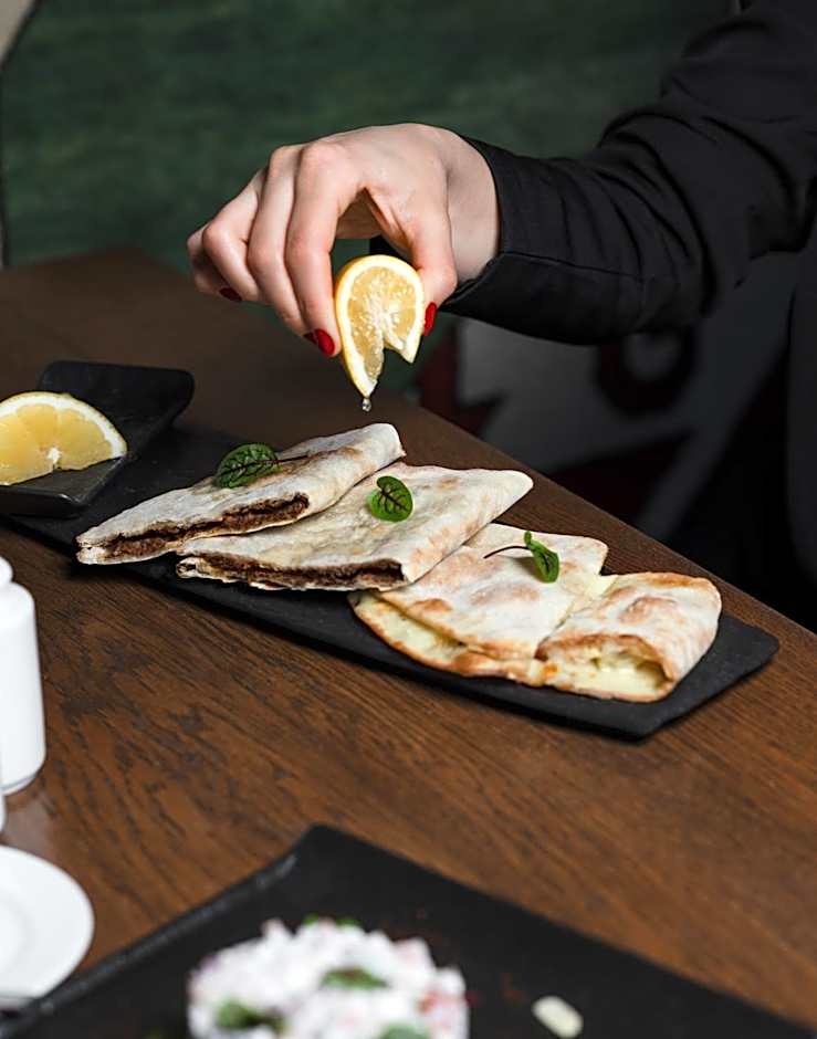 Tufenkian Historic Yerevan Hotel