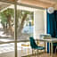 Monkey Tree Hotel by AvantStay Stylish Hotel in Palm Springs w Pool