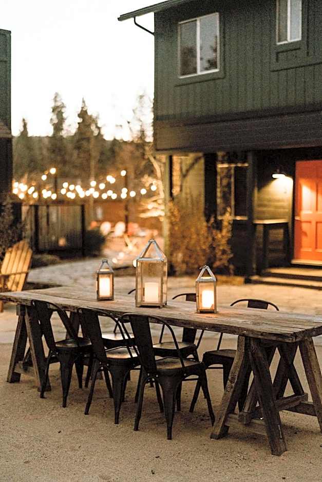 Noon Lodge
