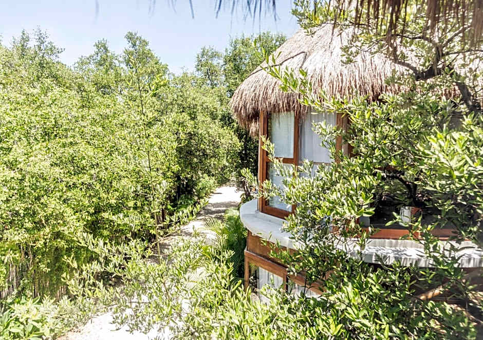 Photo 1 of 50 of Mamasan Treehouses & Cabins