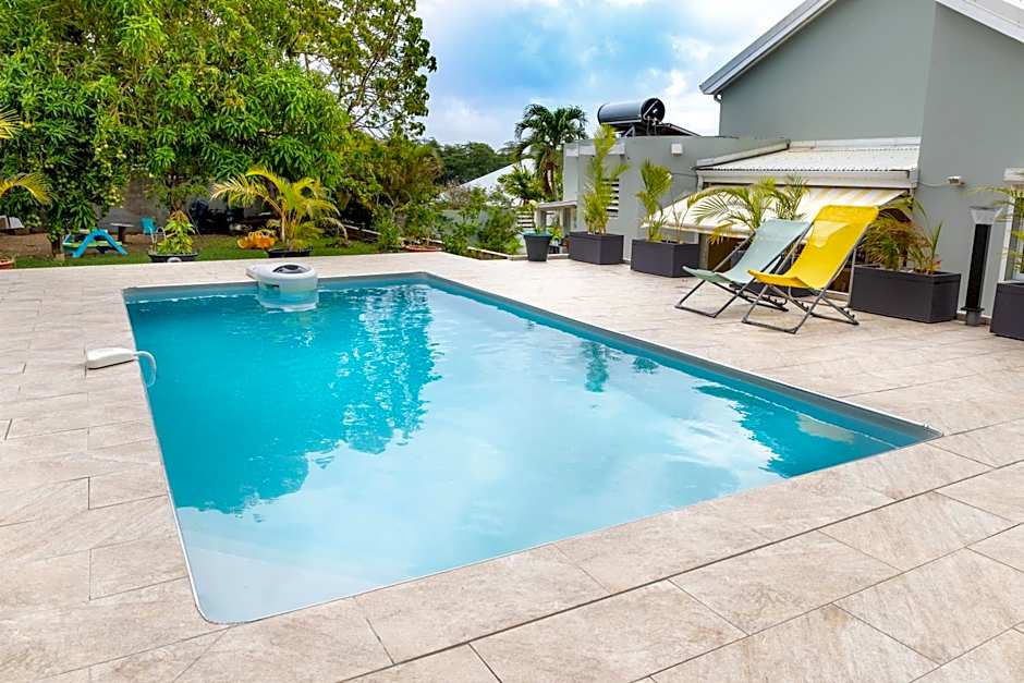 Villa L'Artist en bord de mer avec piscine privée