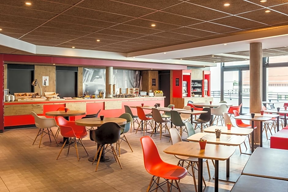 ibis Saint Quentin en Yvelines - Velodrome