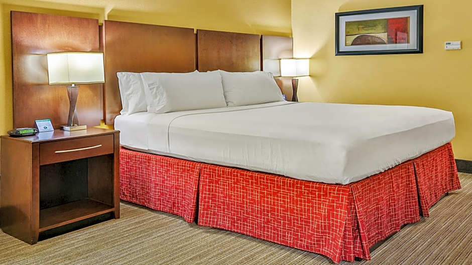 Holiday Inn Express Houston South By IHG