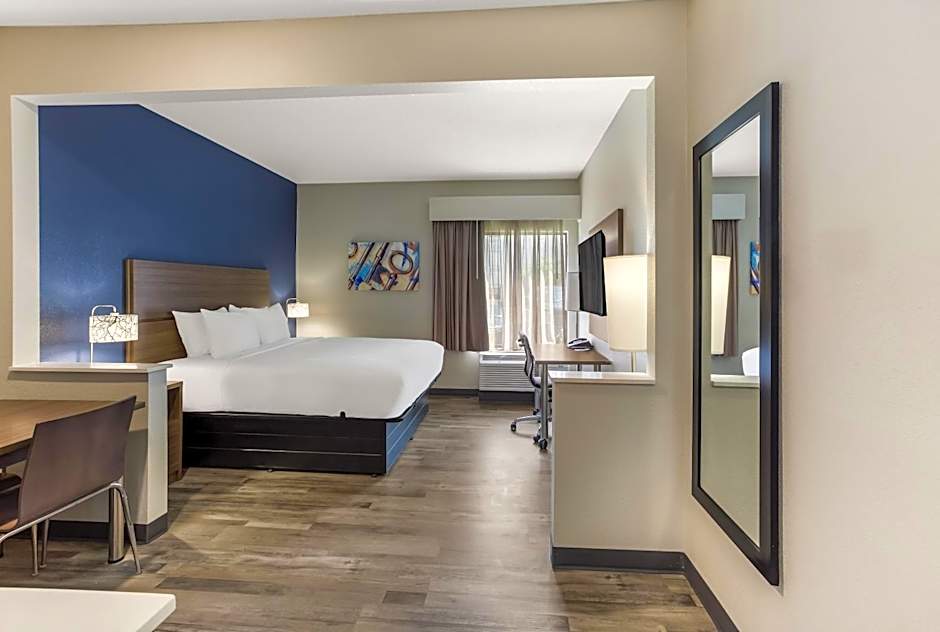 MainStay Suites Bourbonnais - Kankakee