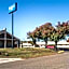 Rodeway Inn & Suites Brookhaven