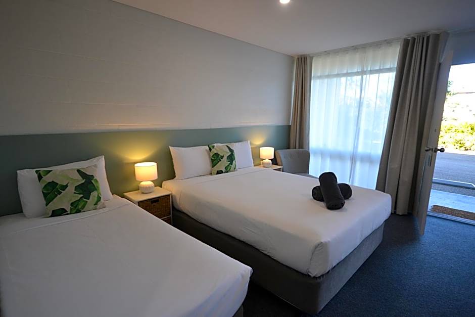 South Seas Motel & Apartments