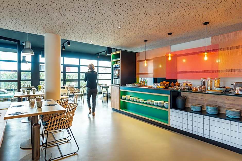 ibis Styles Lyon Meyzieu Arena Stadium