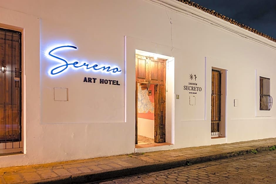 Sereno Art Hotel