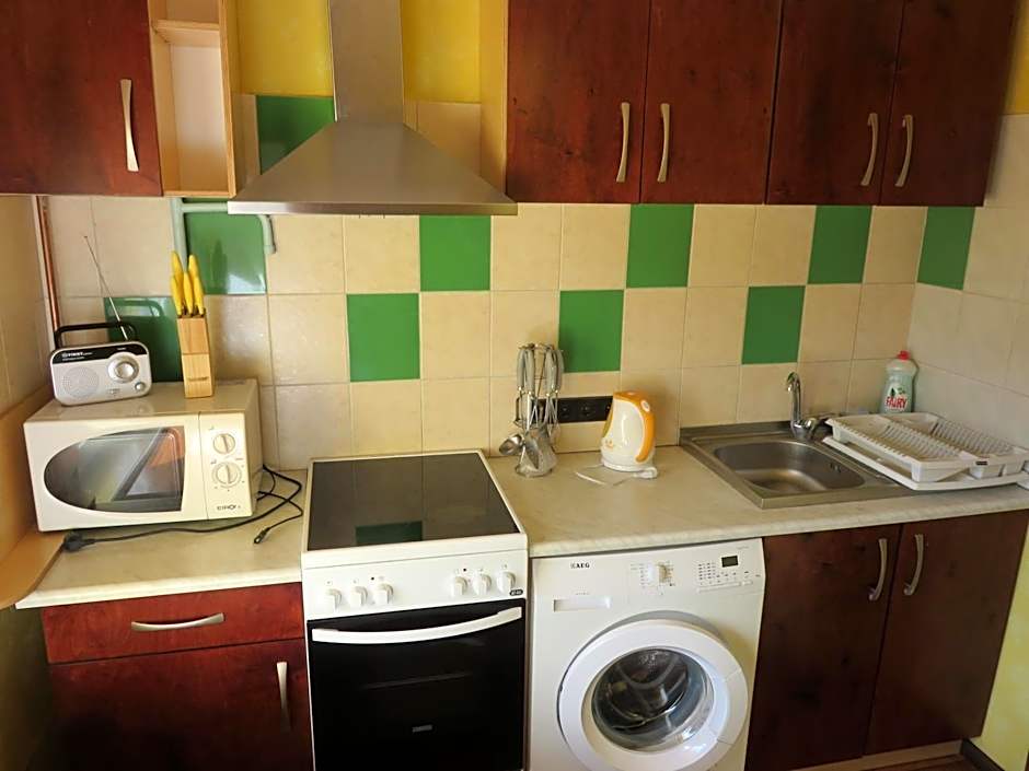 Dzīvokļi Dunikas ielā 1