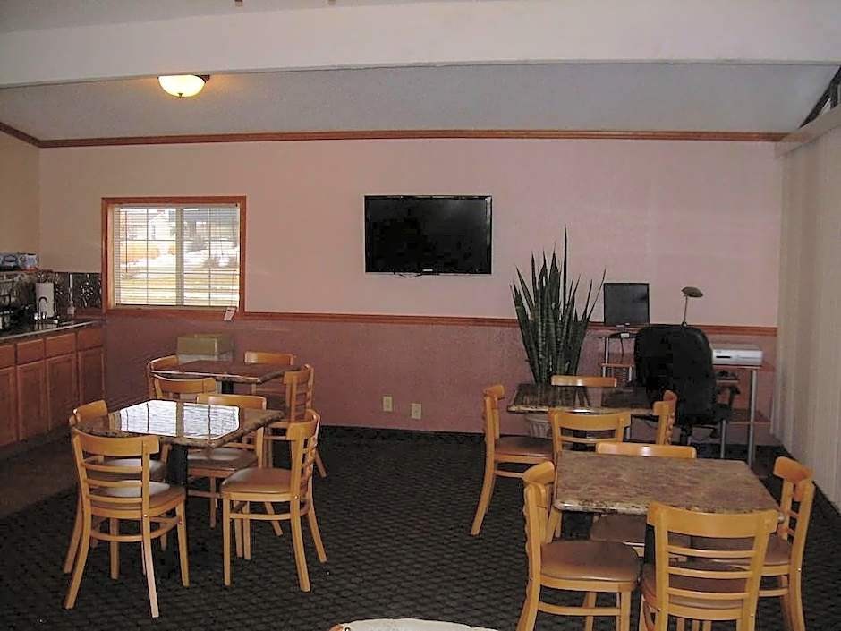 83 motel