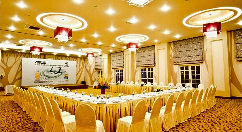 Ngoc Lan Hotel Dalat