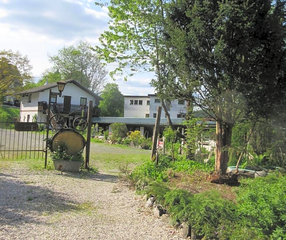 FeWo Landhaus Ederlust HeilungsRäume eV