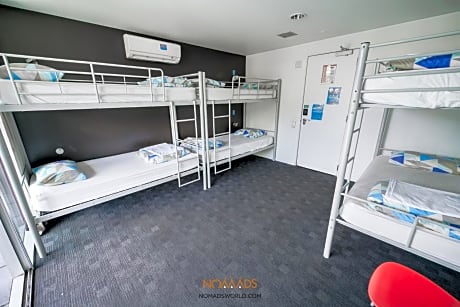 Bed in 6-Bed Female Dormitory Room with Bathroom 