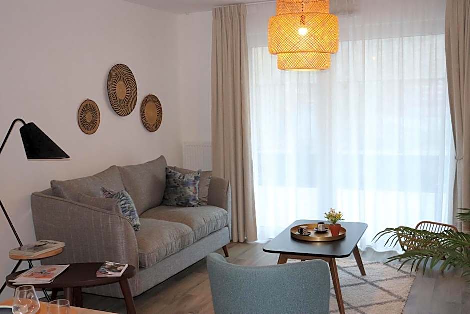 DOMITYS Résidence services seniors LE PARC DES AUBIERS