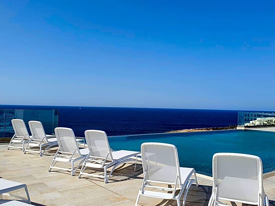 Seaview Hotel - Adults Only 16 Plus